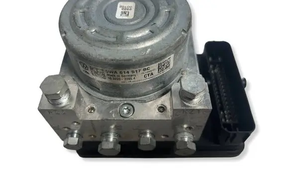 Volkswagen Golf VII ABS Pump 5WA614517BC