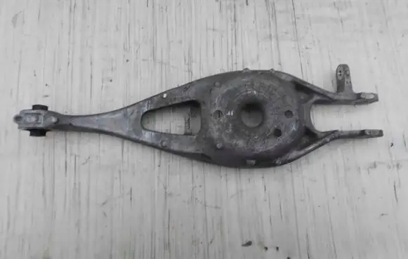 Honda CR-V Rear control arm 65566556