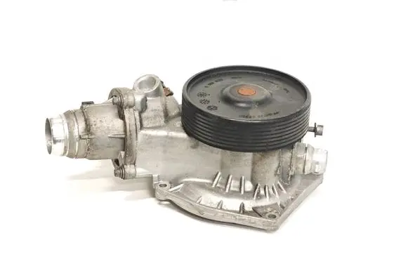 BMW 5 F10 F11 Water pump 910625