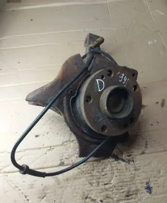 Renault Espace III Front wheel hub