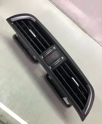 Alfa Romeo Giulia Dash center air vent grill 1561382370