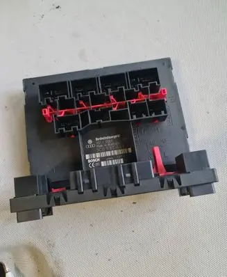 Volkswagen PASSAT B6 Comfort/convenience module 3C0937049J F005V00530 H37S1301