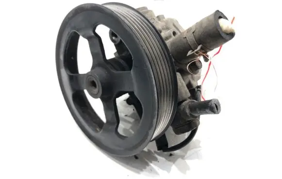 Mitsubishi Outlander Power steering pump