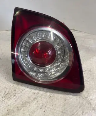Volkswagen Golf Plus Tailgate rear/tail lights 5M0945093J 89035269