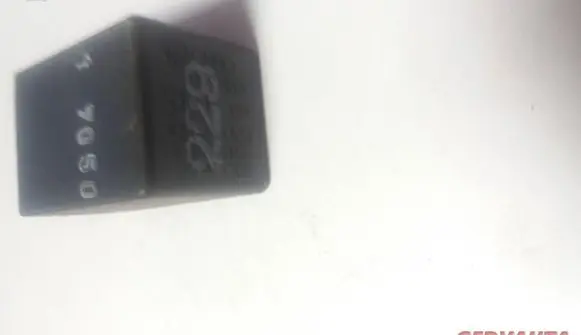 Volkswagen PASSAT B5 Other relay 431955531