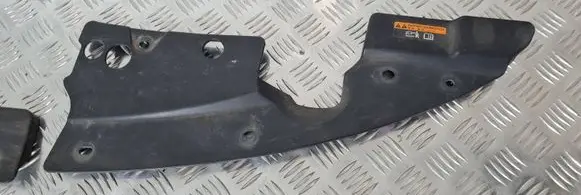 Engine bonnet/hood lock trim molding