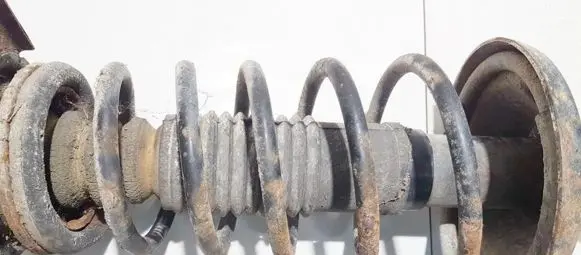 Ford Mondeo MK II Rear coil spring