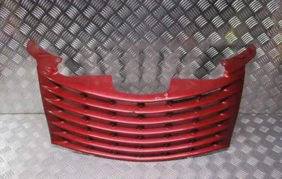 Chrysler PT Cruiser Front bumper upper radiator grill