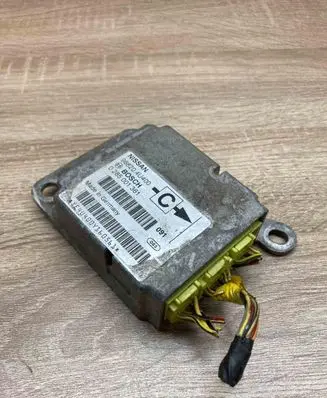 Nissan Almera Tino Airbag control unit/module 988204U400 0285001361 WITHPLUG