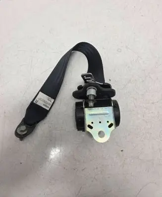 Nissan Juke I F15 Rear seatbelt 617968800B 120X090RH 09170412