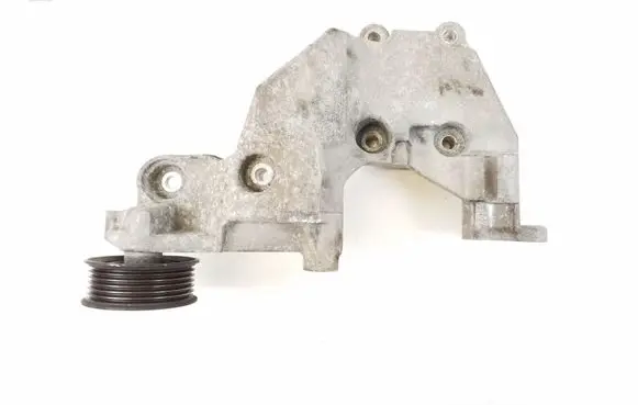 Hyundai Santa Fe A/C compressor mount bracket 252852F300
