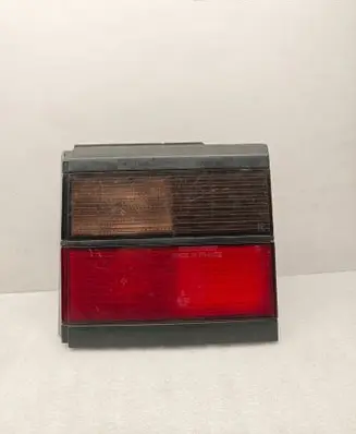 Volkswagen PASSAT B3 Tailgate rear/tail lights 333945108