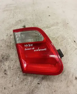 Mercedes-Benz E W210 Rear/tail lights A2108203764 31850102