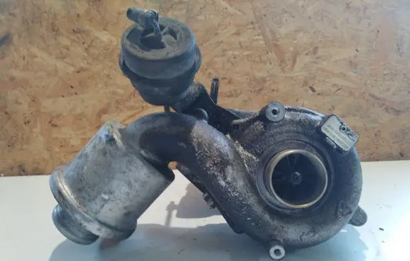 Audi TT Mk1 Turbo 06A145713D