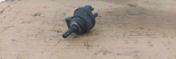 Valve vacuum