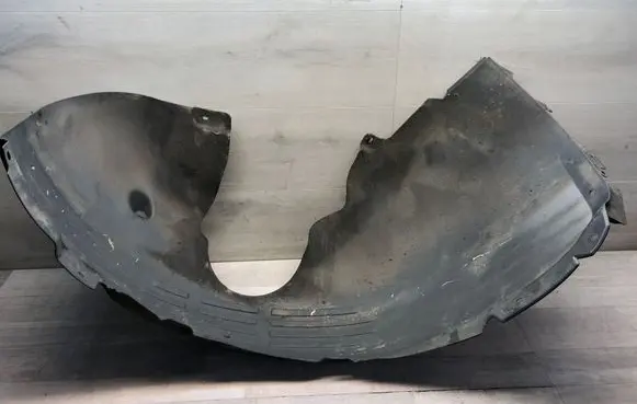 Volkswagen Golf Sportsvan Front wheel arch liner splash guards 5G0805978