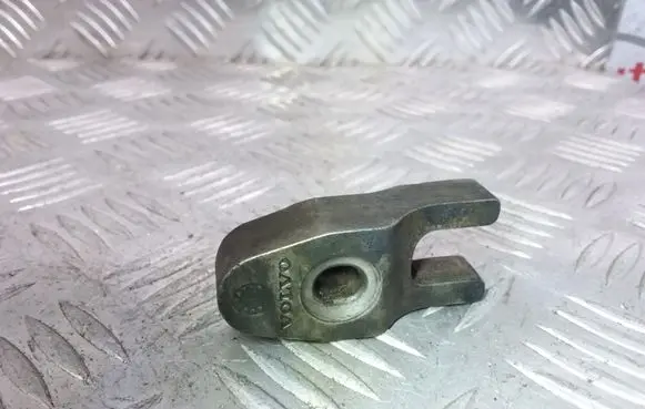 Volvo V60 Fuel Injector clamp holder