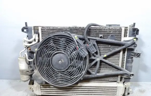 Opel Meriva A Coolant radiator