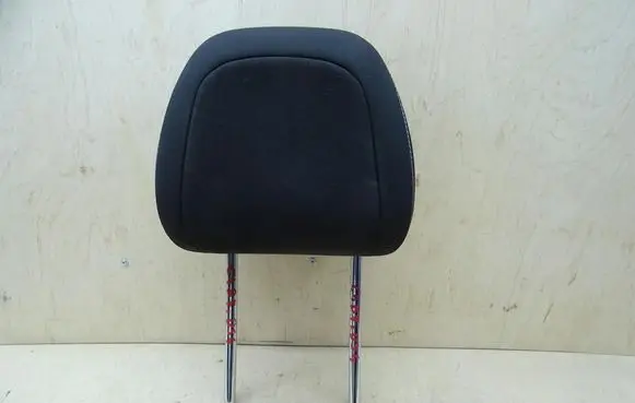 Citroen C4 Grand Picasso Front seat headrest 