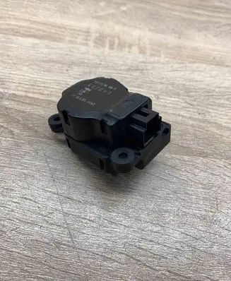 Ford Mondeo MK IV Air flap motor/actuator 3M5H19E616AB