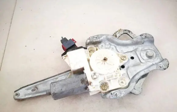 Toyota Corolla E120 E130 Sliding door window regulator with motor