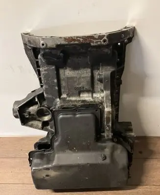 Mercedes-Benz E W211 Oil sump 6420140502