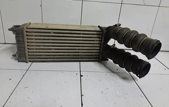 Citroen Berlingo Intercooler radiator 9684212480 M14105