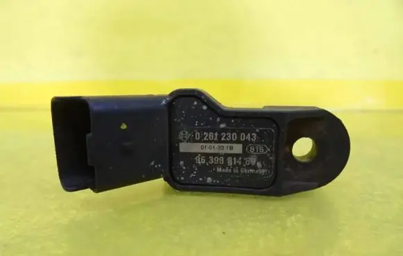 Citroen C4 I Air pressure sensor 0261230043 9639381480