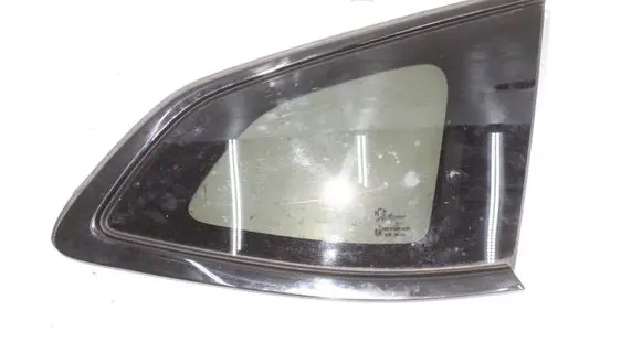 Peugeot 508 II Rear side window
