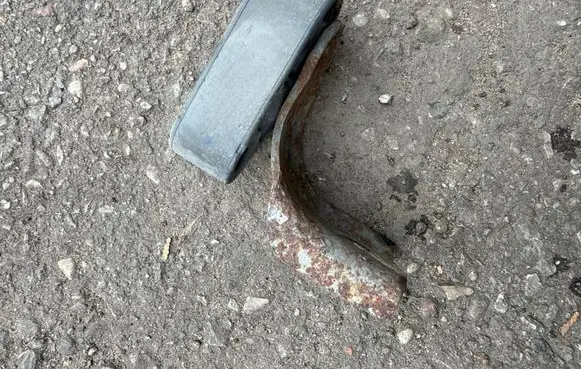 BMW 5 E60 E61 Muffler mount bracket/holder 12012010
