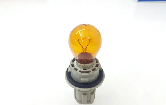 Nissan Qashqai Rear tail light bulb PY21W 12496NAPY21W 12496