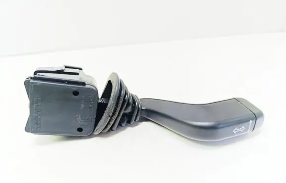 Opel Zafira A Indicator stalk 90560991