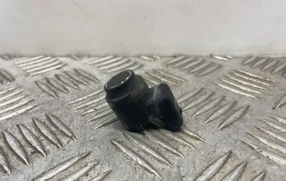BMW 5 F10 F11 Parking PDC sensor 9231281
