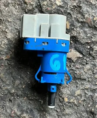 Ford Focus Brake pedal sensor switch 8T4T9G854AA