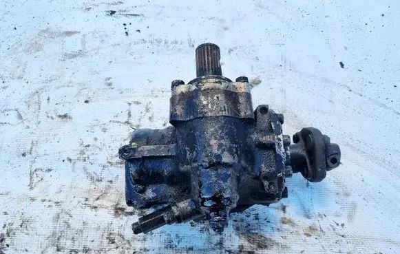 Mercedes-Benz 190 W201 Steering rack 2014610805