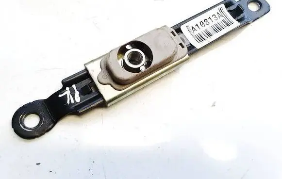 Suzuki Swift I Seat belt adjustment rail d6054003