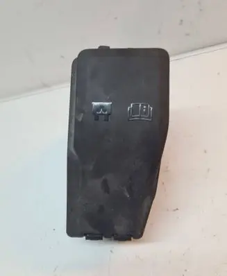 Volvo V70 Fuse box set 6g9t14a067ca 6g9t14a076ma 6g9t14a076lb