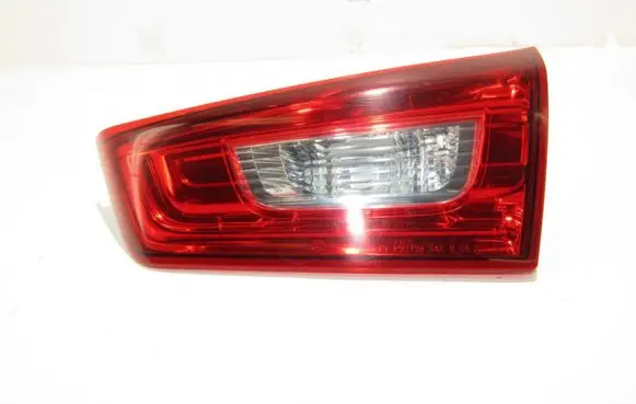 Mitsubishi ASX Tailgate rear/tail lights