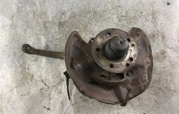 Mercedes-Benz C W202 Front wheel hub spindle knuckle