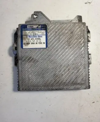 Mercedes-Benz C W202 Engine control unit/module A0185452332 04010008G