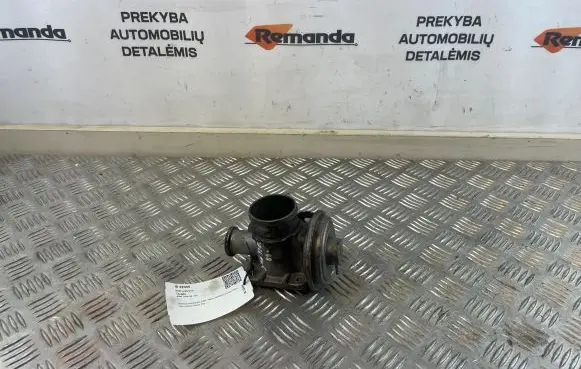 BMW 3 E46 EGR valve 7785789