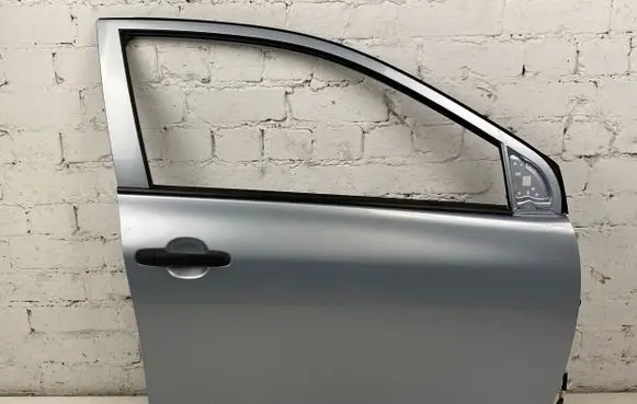 Toyota Corolla E140 E150 Front door