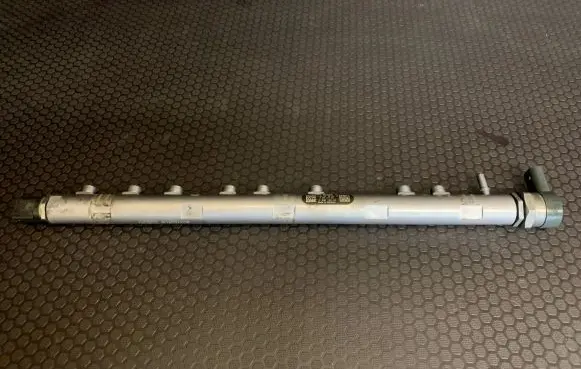 BMW 5 F10 F11 Fuel main line pipe 0445216031 78001242 907000