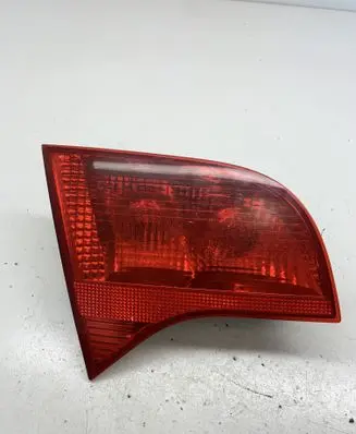 Audi A4 S4 B7 8E 8H Tailgate rear/tail lights 8E9945093 484571