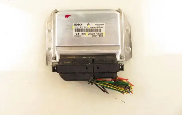 KIA Sorento Engine control unit/module 0281011283 391004A720