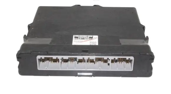Toyota Yaris Engine control unit/module ECU 896810D090 MB2850002851