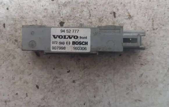 Volvo V70 Airbag deployment crash/impact sensor 9452777 007998 160306