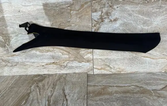 Maserati Ghibli (A) pillar trim 06700114200 670010334