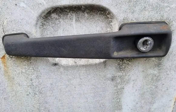 Mercedes-Benz 307 Front door handle cover 