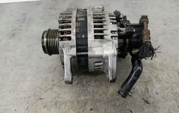 Opel Meriva A Generator/alternator 